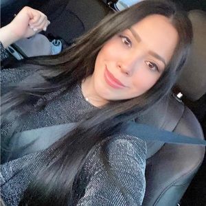 Meet your Posher, Eva